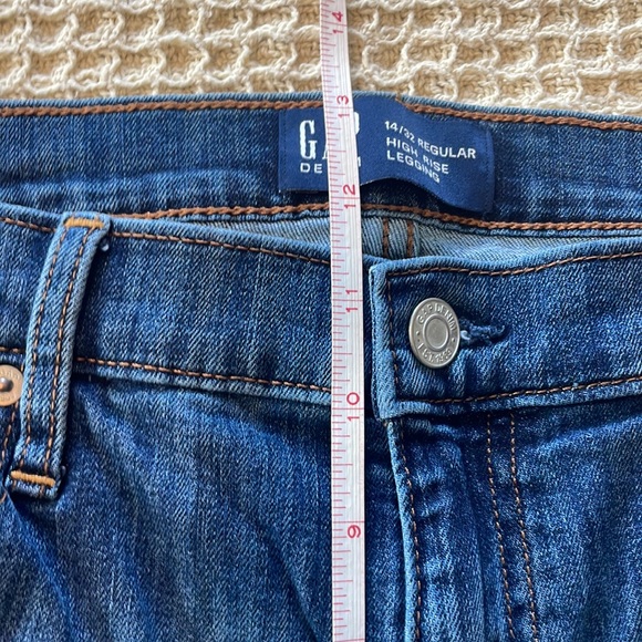 Gap High Rise Skinny Jeans - Picture 4 of 8